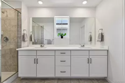 3469 N Duquesne Way, Aurora, CO 80019 - Photo 13