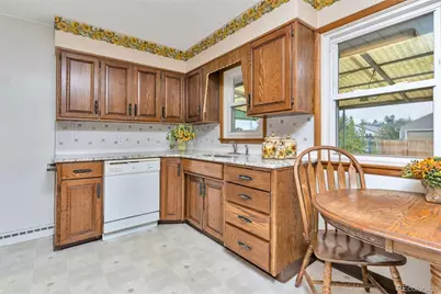 725 S 2nd Avenue, Brighton, CO 80601 - Photo 7