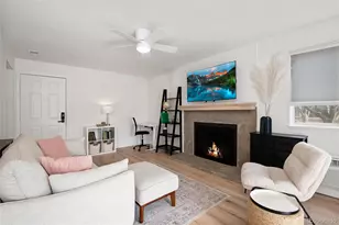 17642 E Loyola Dr, Aurora, CO 80013 - Photo 3