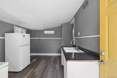 1347 Elmira Street, Aurora, CO 80010 - Photo 17