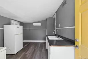 1347 Elmira St, Aurora, CO 80010 - Photo 17