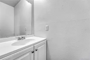 1641 S Idalia Cir, Aurora, CO 80017 - Photo 11