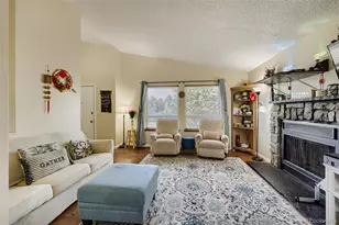944 S Uravan St, Aurora, CO 80017 - Photo 3