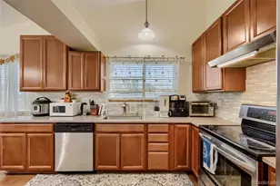 944 S Uravan St, Aurora, CO 80017 - Photo 11