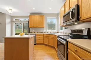25295 E Park Crescent Dr, Aurora, CO 80016 - Photo 11