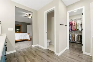 25295 E Park Crescent Dr, Aurora, CO 80016 - Photo 23