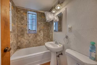 485 S Logan Street #16, Denver, CO 80209 - Photo 5