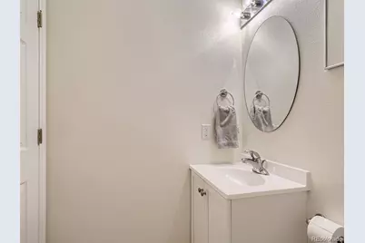 21931 E Canyon Place, Aurora, CO 80016 - Photo 15