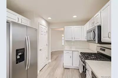 21931 E Canyon Place, Aurora, CO 80016 - Photo 11