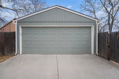 4927 Beach Court, Denver, CO 80221 - Photo 19