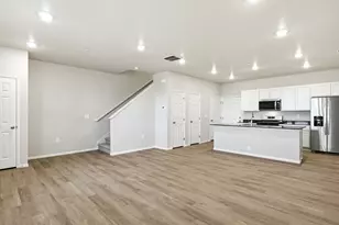 1594 Riverplace Dr, Windsor, CO 80550 - Photo 5