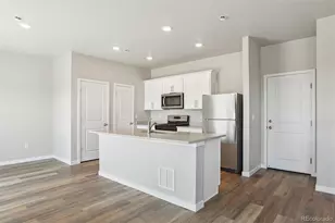 48210 Shetland Dr, Bennett, CO 80102 - Photo 5