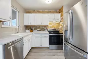 10569 Pierson Cir, Broomfield, CO 80021 - Photo 9