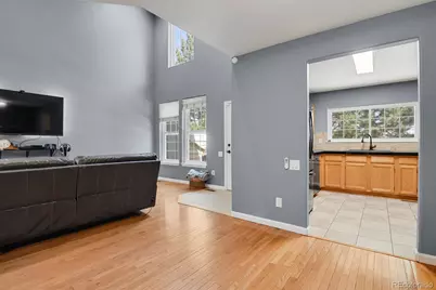 858 S Granby Circle, Aurora, CO 80012 - Photo 7
