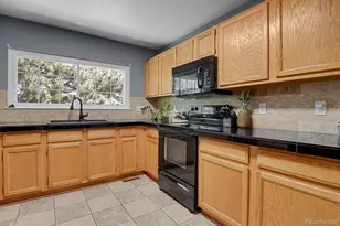 858 S Granby Cir, Aurora, CO 80012 - Photo 9