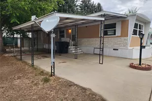 951 17th Ave, Longmont, CO 80501 - Photo 3