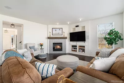 182 N De Gaulle Street, Aurora, CO 80018 - Photo 3