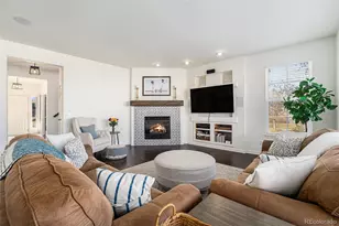 182 N De Gaulle St, Aurora, CO 80018 - Photo 3