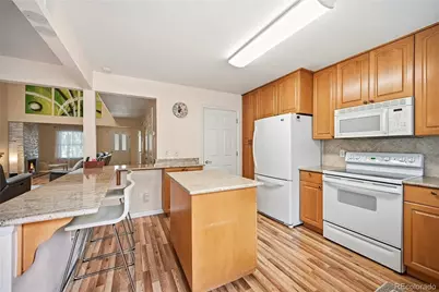 2858 S Vaughn Way, Aurora, CO 80014 - Photo 11