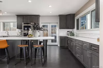 2551 N York Street, Denver, CO 80205 - Photo 9