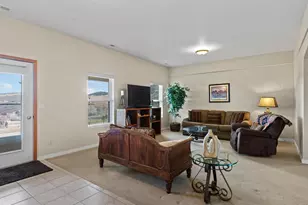5272 Country Club Dr, Larkspur, CO 80118 - Photo 25