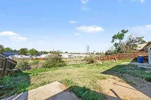 15946 E 17th Pl, Aurora, CO 80011 - Photo 19
