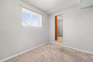 15946 E 17th Pl, Aurora, CO 80011 - Photo 17