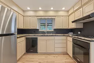 1101 Locust St, Denver, CO 80220 - Photo 7