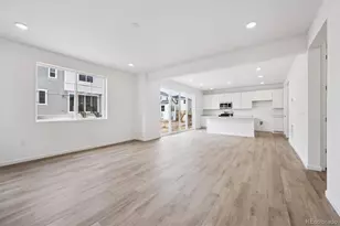 489 S Salida St, Aurora, CO 80017 - Photo 5