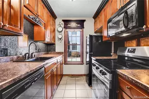 2301 E Fremont Ave, Centennial, CO 80122 - Photo 9