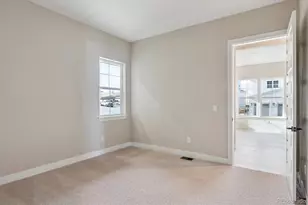 1288 Oleander St, Castle Rock, CO 80109 - Photo 7