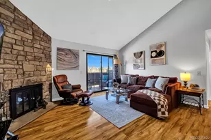 211 Wright St, Lakewood, CO 80228 - Photo 3