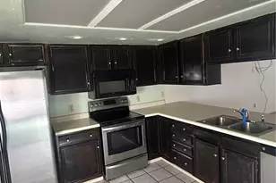 2002 S Worchester Way, Aurora, CO 80014 - Photo 5