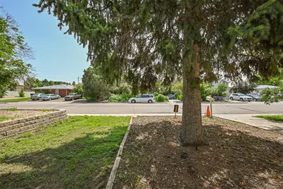 735 S Krameria Street, Denver, CO 80224 - Photo 15