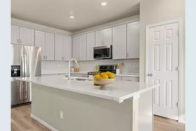 940 Morning Glory Road, Henderson, CO 80640 - Photo 3