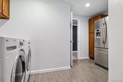 8070 S Monaco Circle, Centennial, CO 80112 - Photo 41