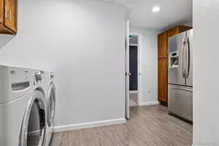 8070 S Monaco Cir, Centennial, CO 80112 - Photo 41