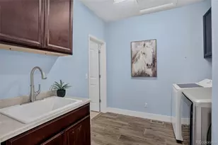 23579 E Swallow Cir, Aurora, CO 80016 - Photo 11