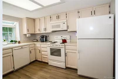 12420 E Pacific Circle #A, Aurora, CO 80014 - Photo 9