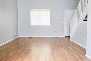 5035 S Dunkirk Way, Aurora, CO 80015 - Photo 5