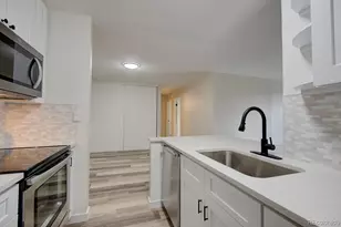 2231 S Vaughn Way, Aurora, CO 80014 - Photo 5