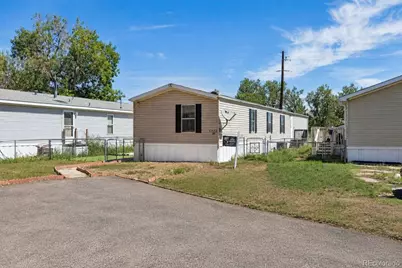17553 E 17th Place, Aurora, CO 80011 - Photo 19