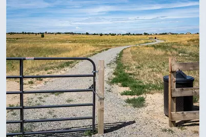 640 Green Gables Way, Bennett, CO 80102 - Photo 17