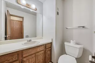 15455 E Louisiana Ave, Aurora, CO 80017 - Photo 9