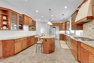 1012 S Addison Way, Aurora, CO 80018 - Photo 7