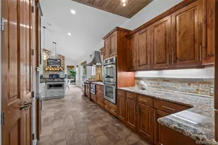 2328 Saddleback Dr, Castle Rock, CO 80104 - Photo 13