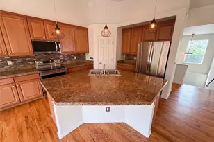 2802 S Ireland Way, Aurora, CO 80013 - Photo 9