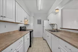 3825 S Monaco St Pkwy, Denver, CO 80237 - Photo 9