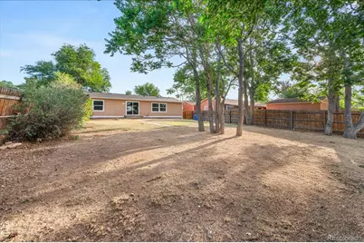 1924 W Asbury Avenue, Denver, CO 80223 - Photo 17