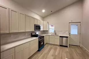 5128 Columbus Wy, Denver, CO 80239 - Photo 5